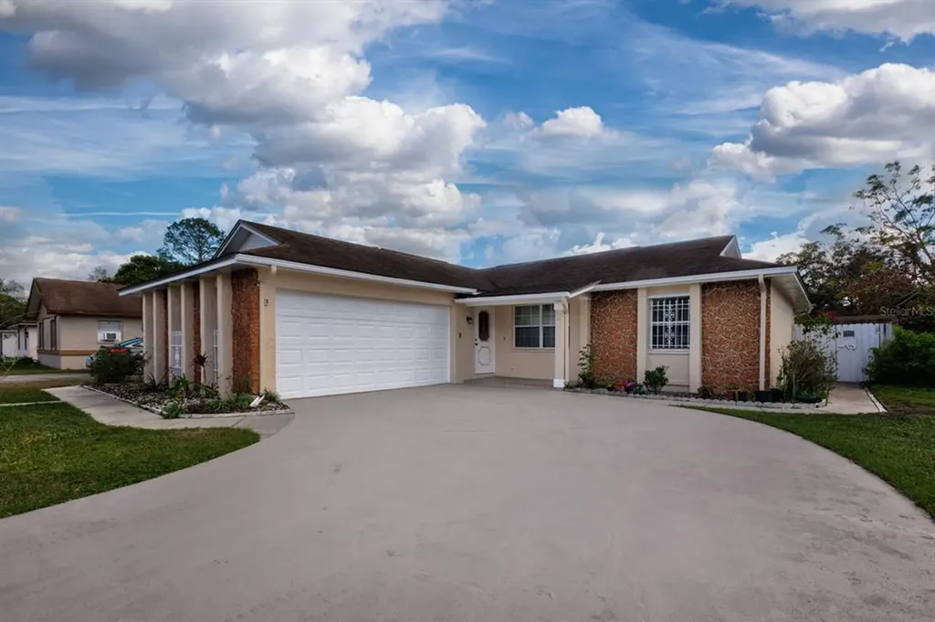 653 Stanford Drive Altamonte Springs FL 32714