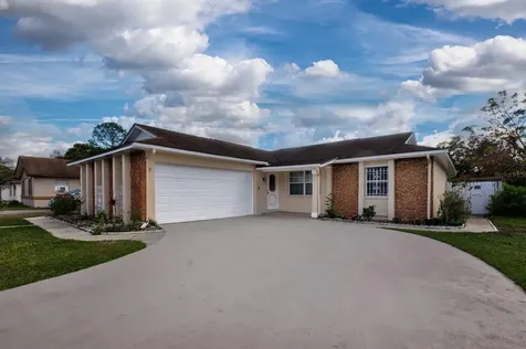 653 Stanford Drive Altamonte Springs FL 32714