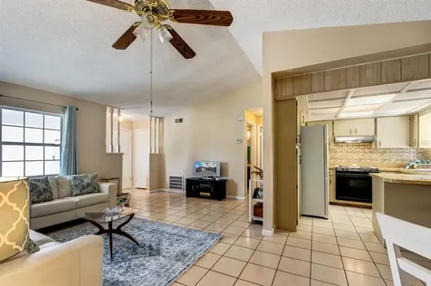 653 Stanford Drive Altamonte Springs FL 32714