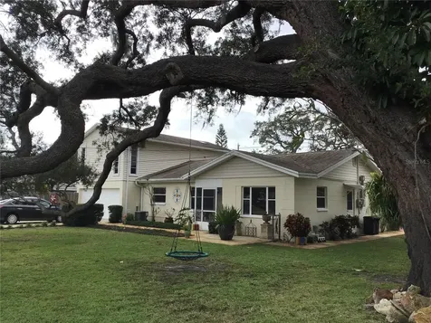 6200 51st Terrace N St Petersburg FL 33709