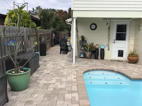 6200 51st Terrace N St Petersburg FL 33709