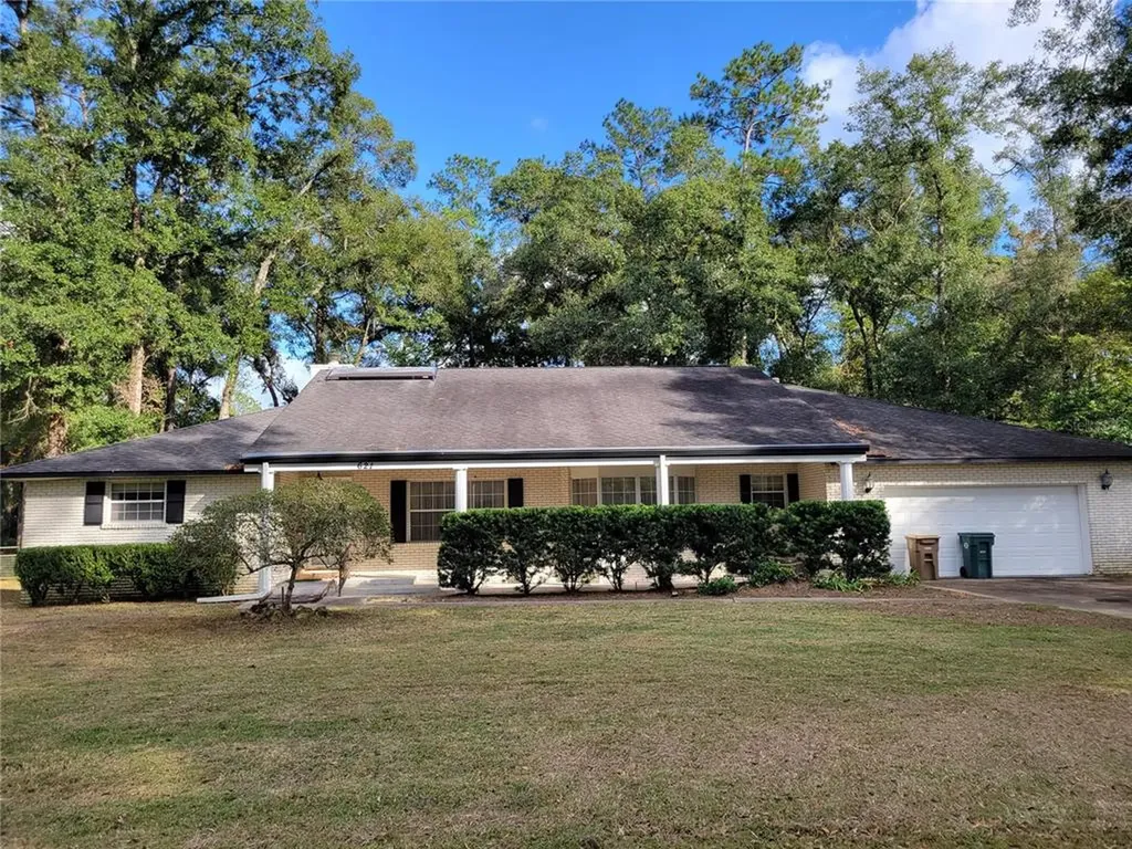 621 SE 46th Court Ocala FL 34471