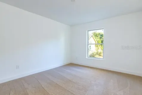 8715 N Greenwood Avenue Tampa FL 33617