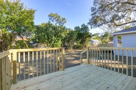 8715 N Greenwood Avenue Tampa FL 33617