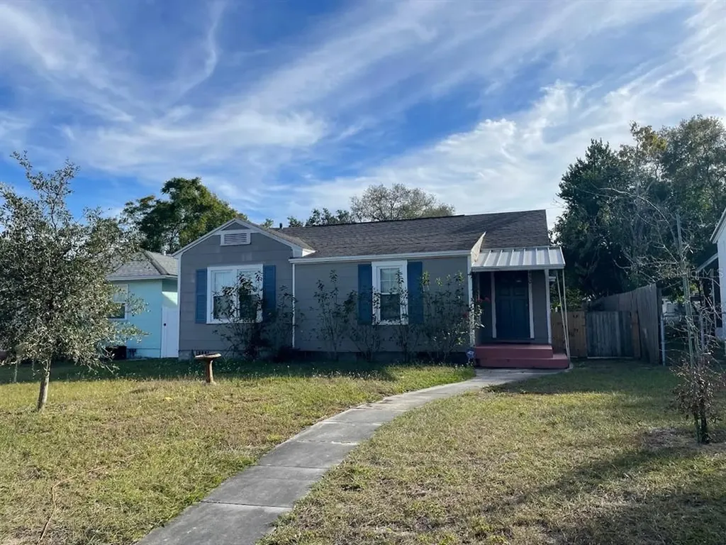 450 29th Avenue N St Petersburg FL 33704
