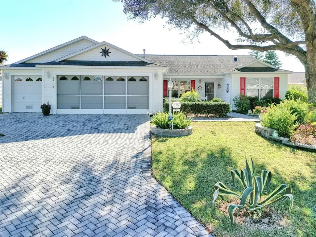 2001 Orangeburg Terrace The Villages FL 32162