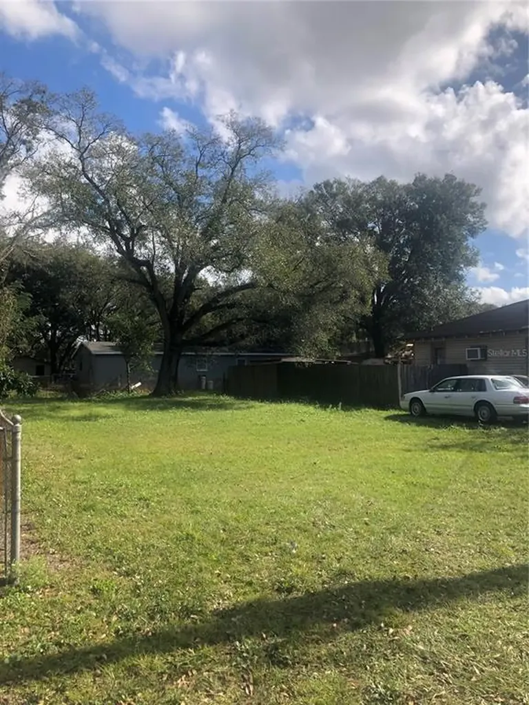 2307 N 47th Street Tampa FL 33605
