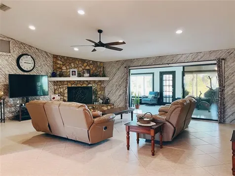 1101 Hidden Harbor Lane Kissimmee FL 34746