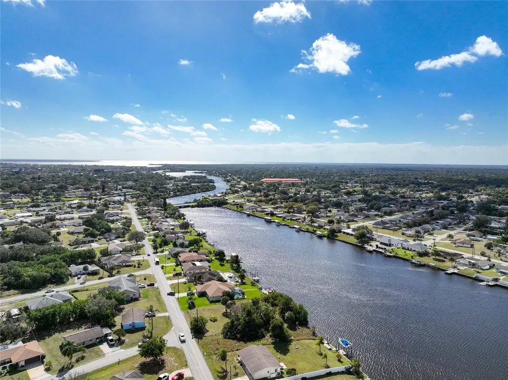 834 Ellicott Circle NW Port Charlotte FL 33952