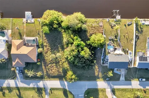 834 Ellicott Circle NW Port Charlotte FL 33952