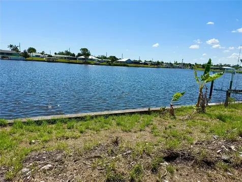 834 Ellicott Circle NW Port Charlotte FL 33952