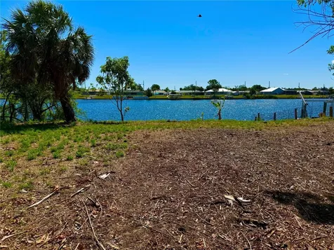 834 Ellicott Circle NW Port Charlotte FL 33952