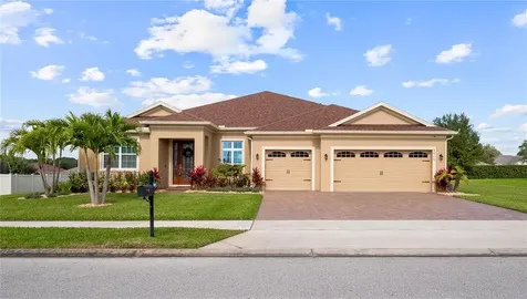 9816 Royal Vista Avenue Clermont FL 34711