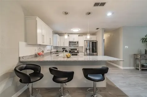 26 Violet Street Plant City FL 33563