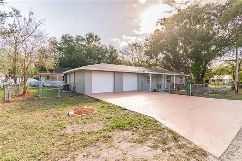 26 Violet Street Plant City FL 33563
