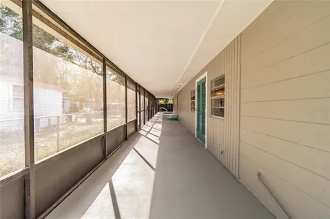 26 Violet Street Plant City FL 33563