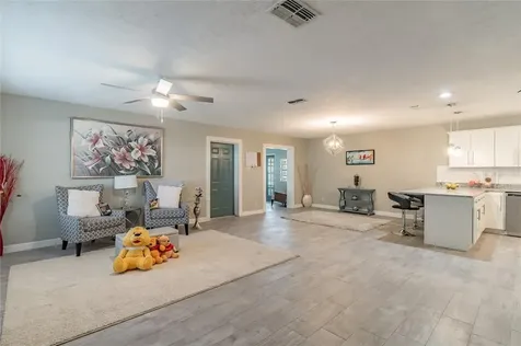 26 Violet Street Plant City FL 33563