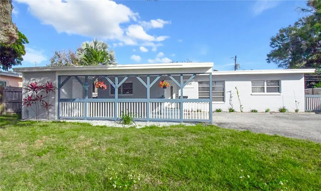 3301 70th Lane N St Petersburg FL 33710