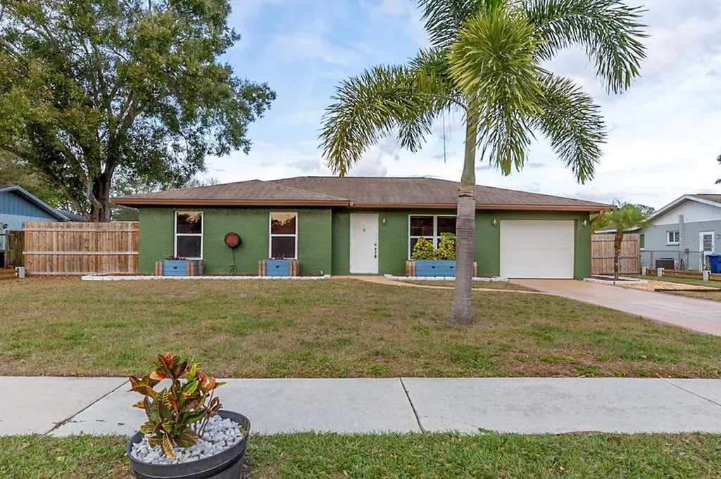 5829 Countrywood Drive Sarasota FL 34232