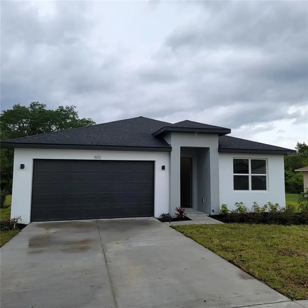 610 S 16th Street Haines City FL 33844