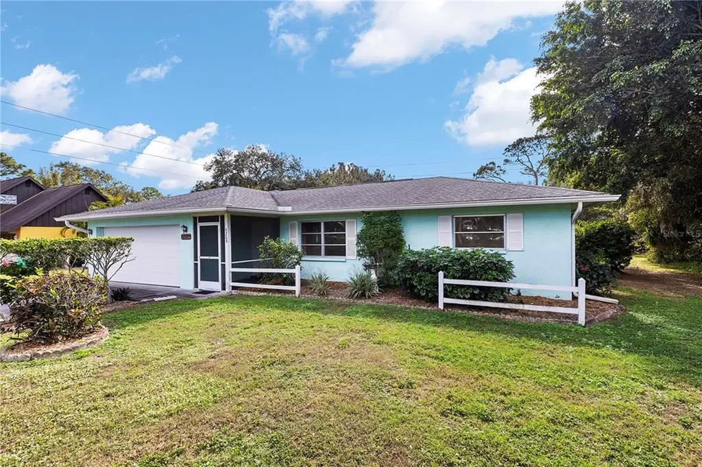 6208 Tanager Street Sarasota FL 34241