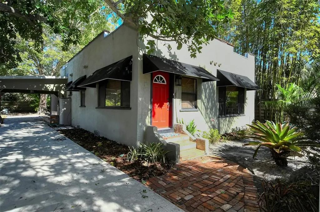 2437 Temple Street Sarasota FL 34239