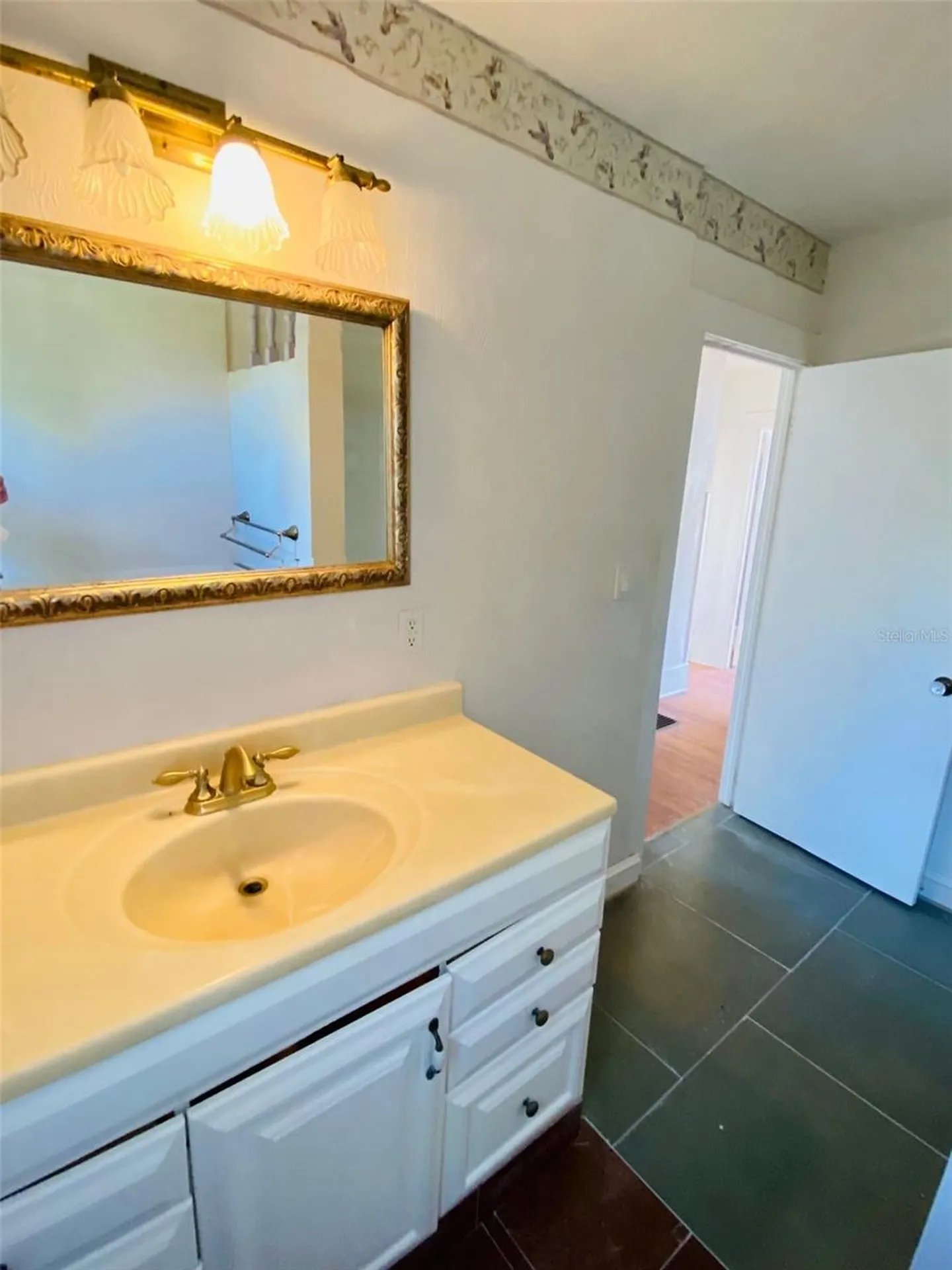 415 Braddock Avenue Daytona Beach FL 32118
