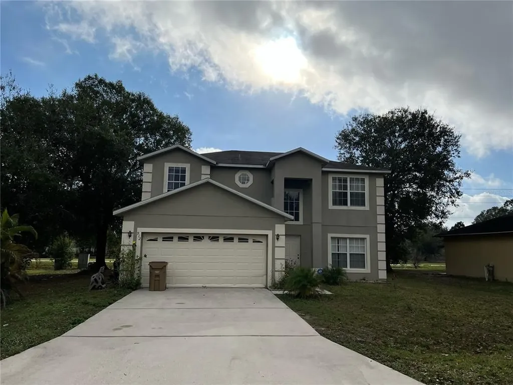 912 Cumbran Lane Kissimmee FL 34758