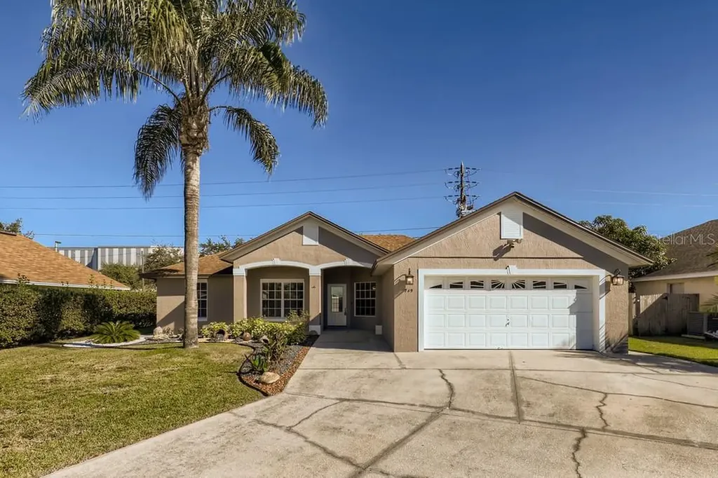 749 Citrus Cove Drive Winter Garden FL 34787