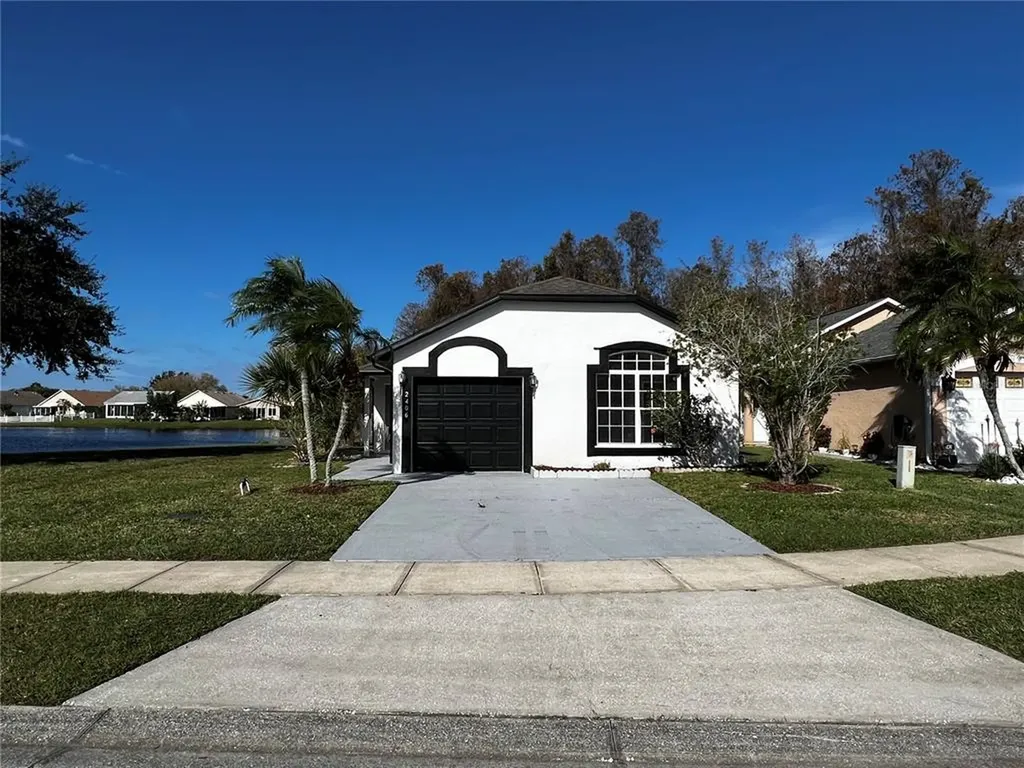 2406 Parsons Pond Circle Kissimmee FL 34743