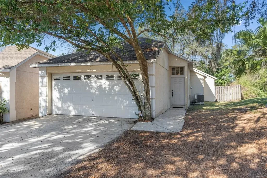 7316 Seena Court Orlando FL 32835