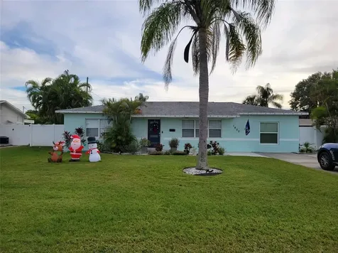 1400 63rd Avenue N St Petersburg FL 33702