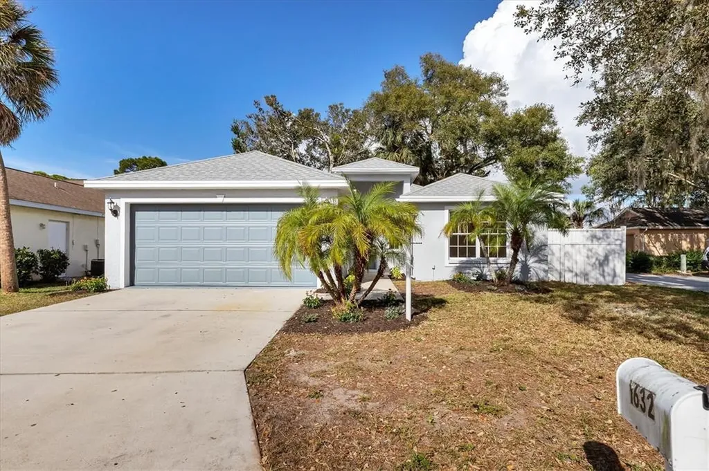 1632 Summer Breeze Way Sarasota FL 34232
