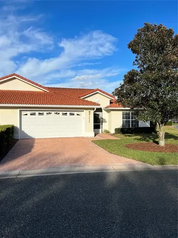 5022 Jib Court Oxford FL 34484