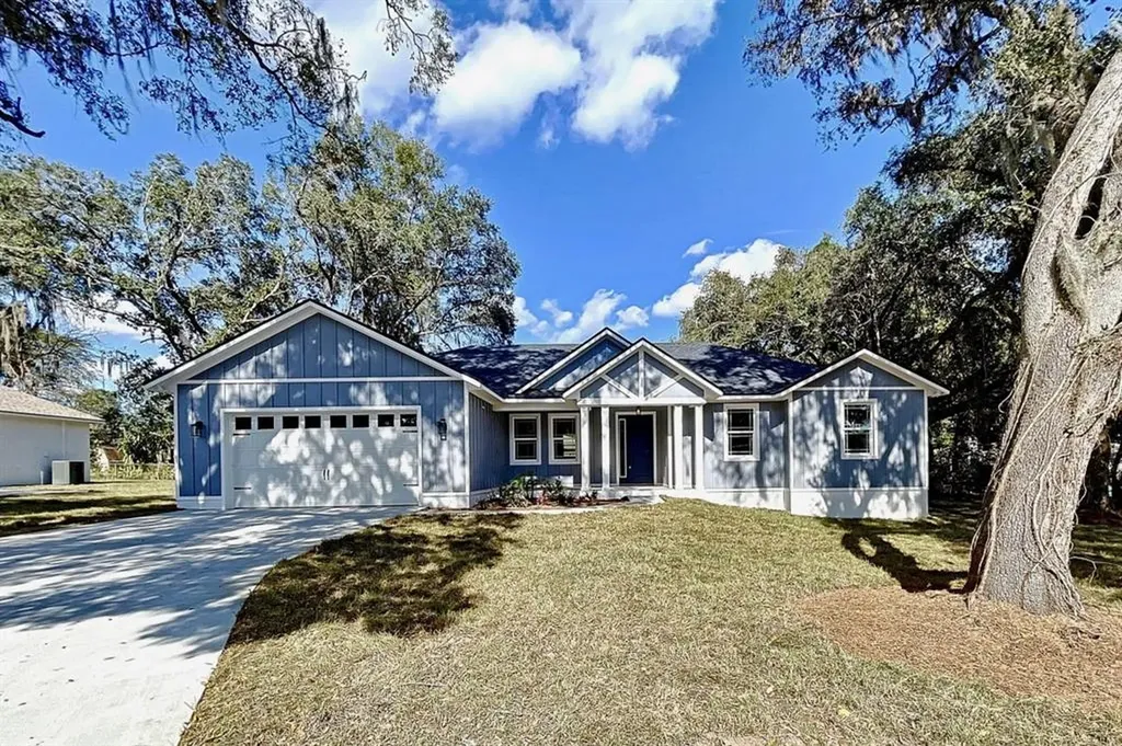 516 Garland Avenue Seffner FL 33584