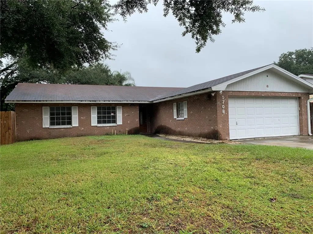 1708 Lake Crest Avenue Brandon FL 33510