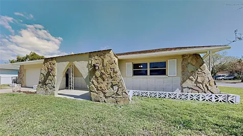 9301 Temple Avenue Seminole FL 33772