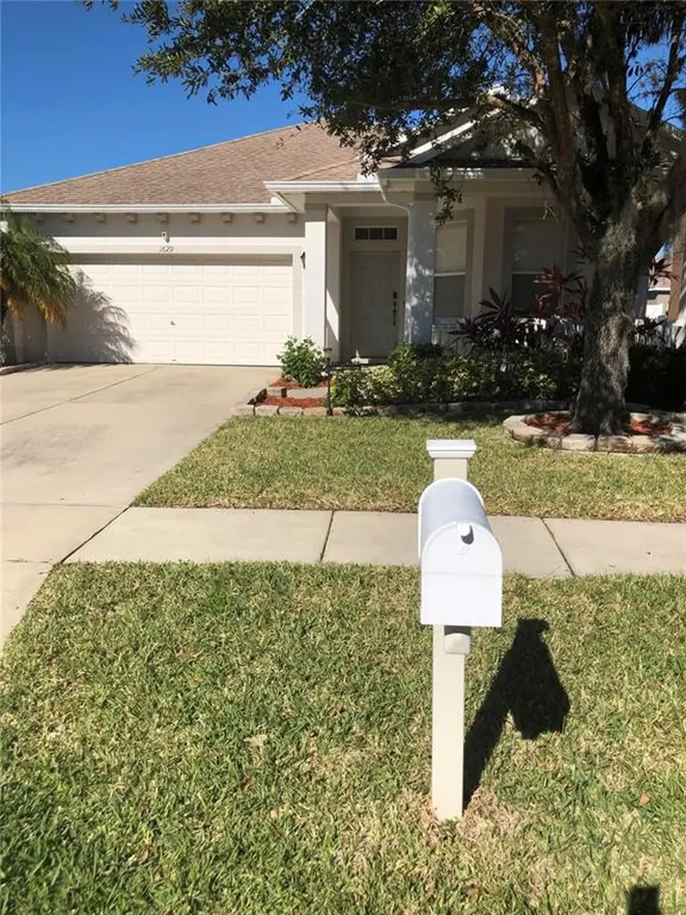 1629 Bonita Bluff Court Ruskin FL 33570