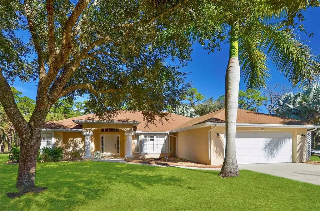 1201 N Jackson Road Venice FL 34292