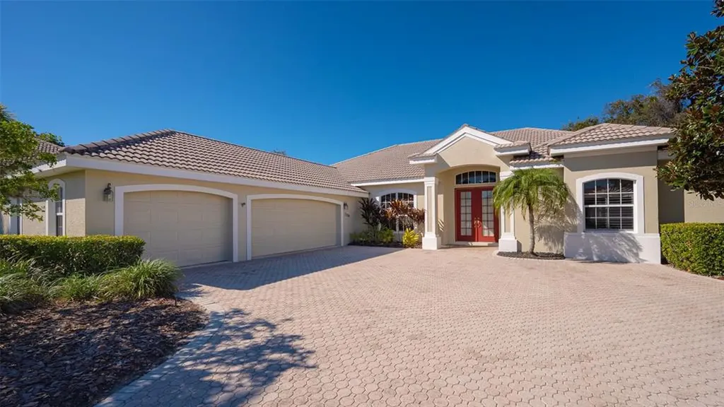 7208 Spur Court Sarasota FL 34243