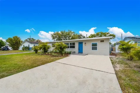 230 94th Avenue N St Petersburg FL 33702