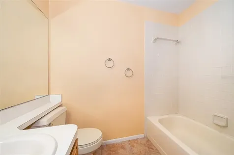 5425 Halifax Drive Orlando FL 32812