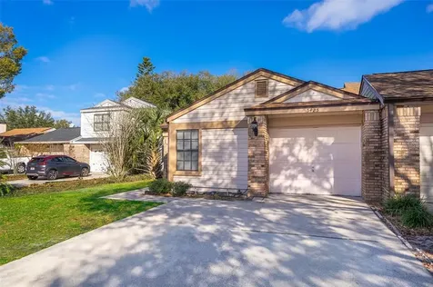 5425 Halifax Drive Orlando FL 32812