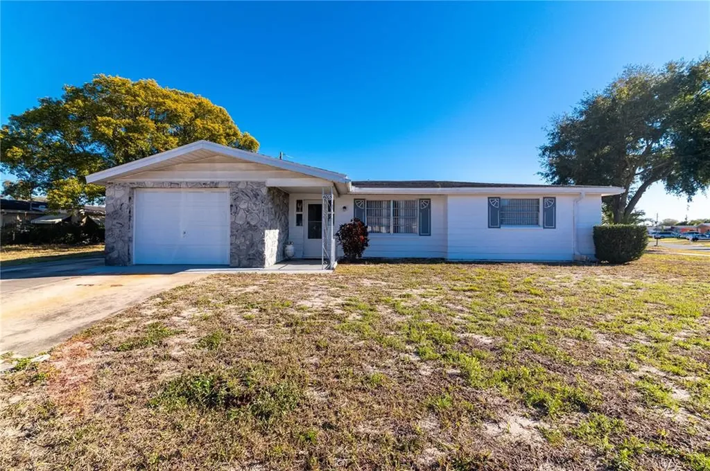 4005 Scarlet Maple Drive Holiday FL 34691