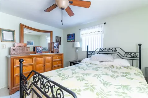 4005 Scarlet Maple Drive Holiday FL 34691