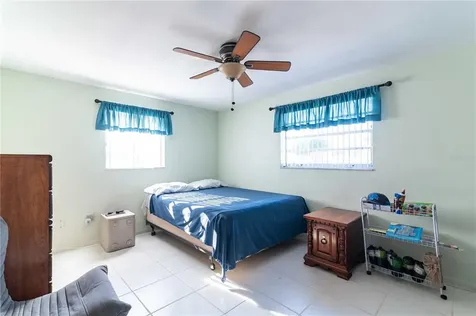 4005 Scarlet Maple Drive Holiday FL 34691