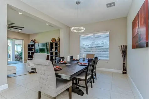 30963 Lindentree Drive Wesley Chapel FL 33543