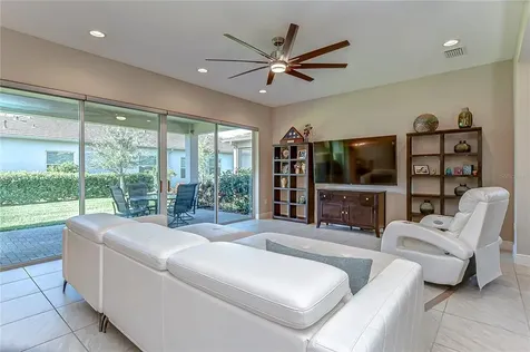 30963 Lindentree Drive Wesley Chapel FL 33543