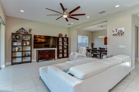 30963 Lindentree Drive Wesley Chapel FL 33543
