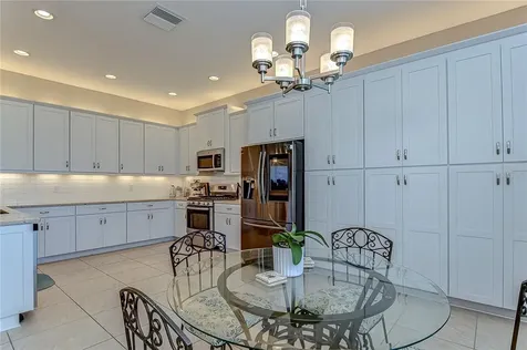 30963 Lindentree Drive Wesley Chapel FL 33543